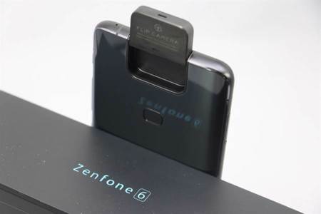 華碩ZenFone 7續用翻轉鏡頭 螢幕與相機規格提前曝光
