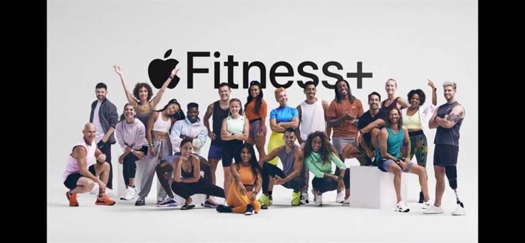 全新推出的Apple Fitness＋，蘋果特別與世界多位知名的運動教練合作，提供多種不同運動的線上教學課程。（翻攝直播畫面）