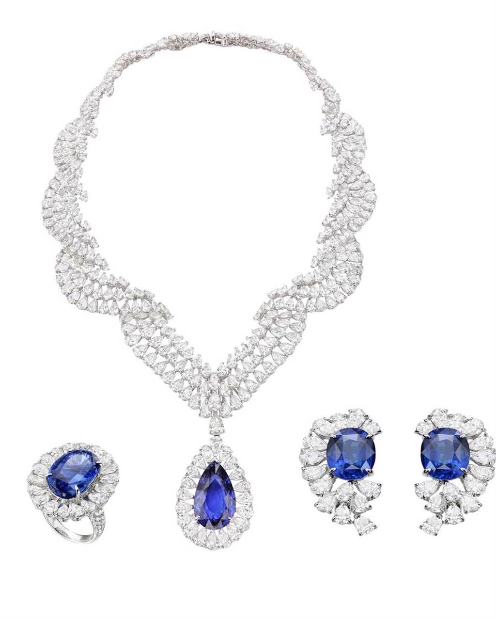 蕭邦頂級珠寶系列藍寶石套組，含項鍊、耳環與戒指，8955萬元。（CHOPARD提供）