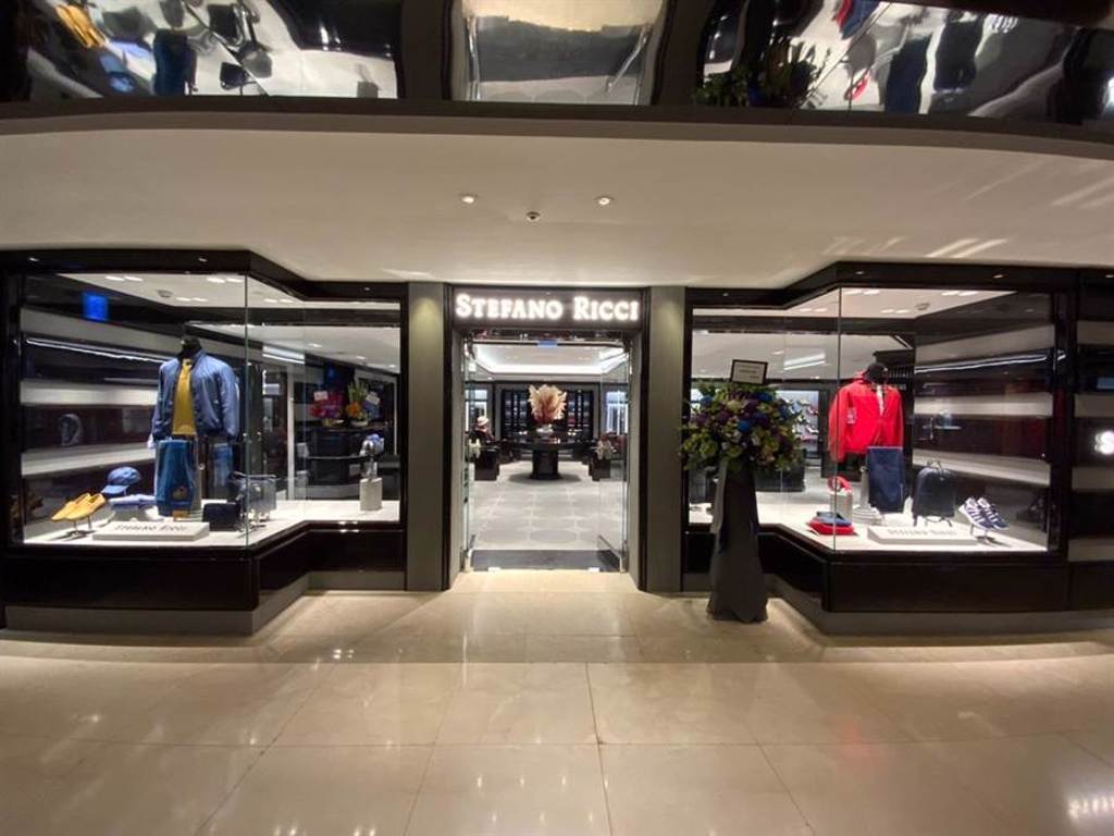 金字塔富豪品牌STEFANO RICCI由「世代國際」引進，首次進駐台灣，奢華店面已進駐麗晶精品。（世代提供）
