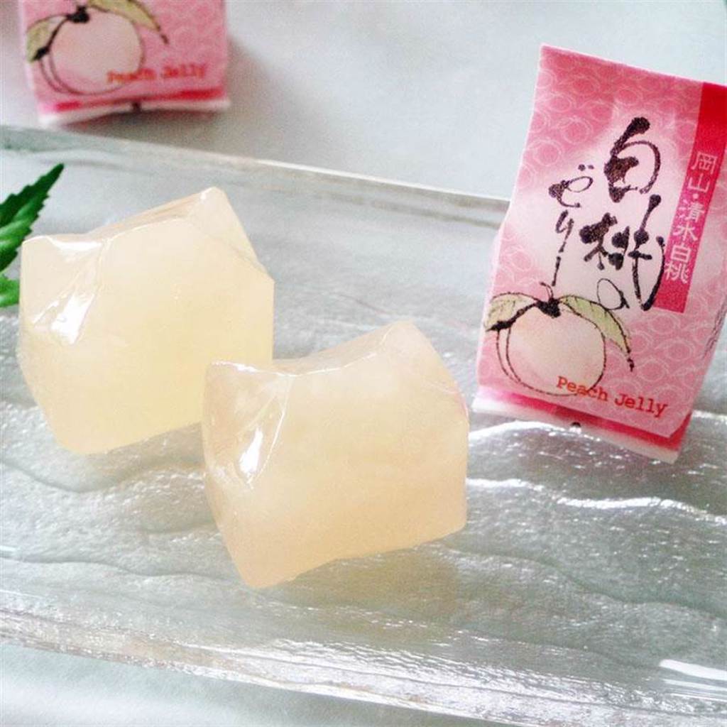 SOGO忠孝館和風節初登場「山柿庵」KAKIKO白桃口味果凍，210g、300元。（SOGO提供）