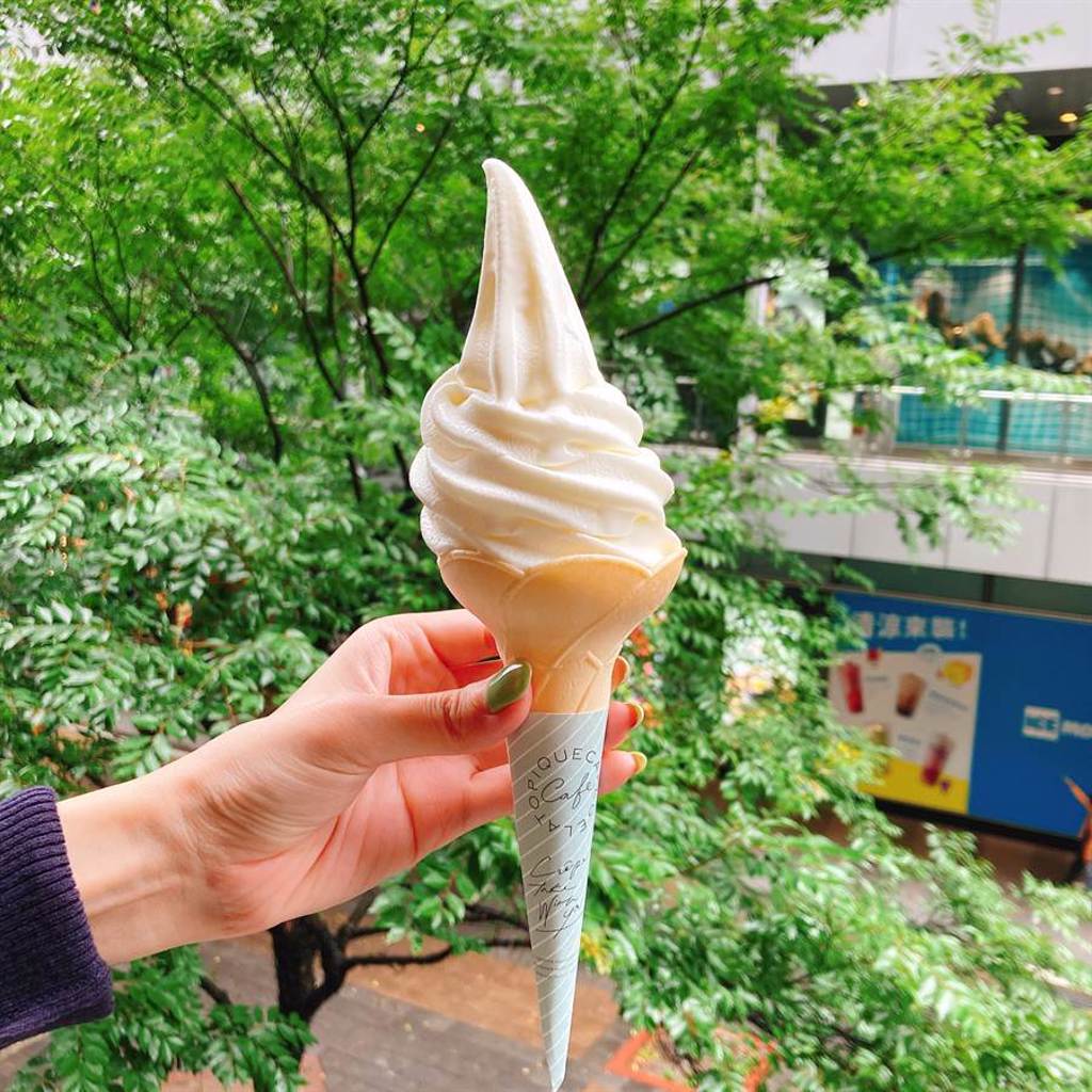 北海道十勝四葉牛乳霜淇淋。（圖／邱映慈攝影）
