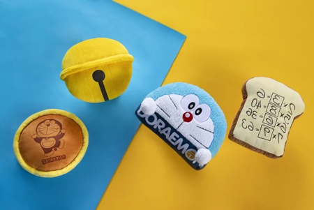 哆啦A夢的粉絲們又要爆動了！麥當勞推出四款「DORAEMO愛作夢抱枕」 記憶吐司和鈴鐺一定要收