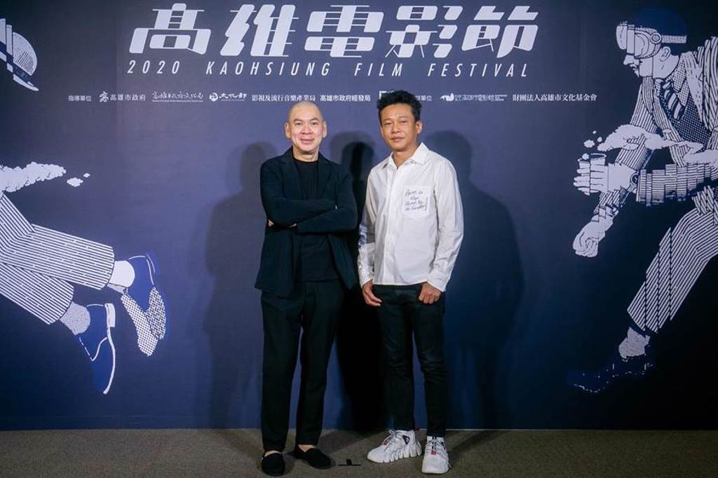 蔡明亮（左）與李康生出席《日子》高雄電影節放映首映。（雄影提供）