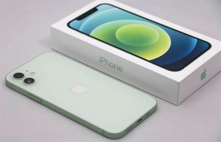 [開箱]iPhone 12綠色 粉嫩綠色風格比前代更清新