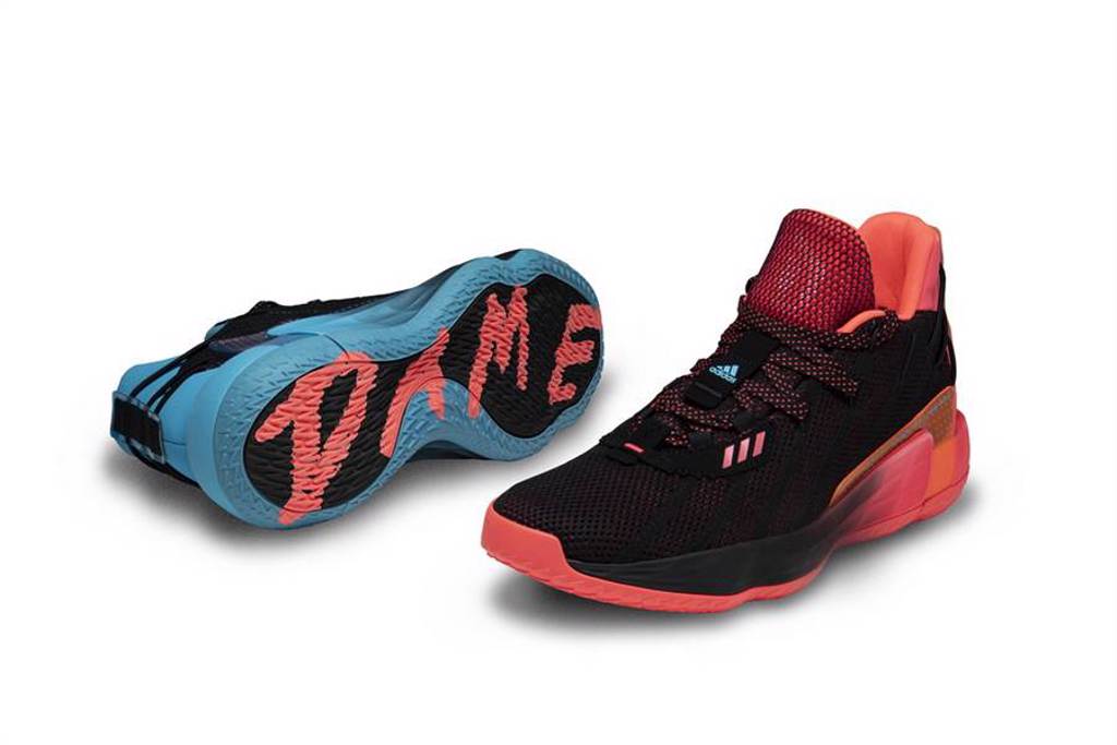 拓荒者球星利拉德第7代簽名戰靴Dame 7。(adidas提供)