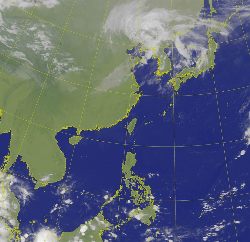 氣象局表示，明（19日）天氣與今日類似，各地天氣晴朗穩定，僅東半部沿海地區有零星降雨。(氣象局提供)