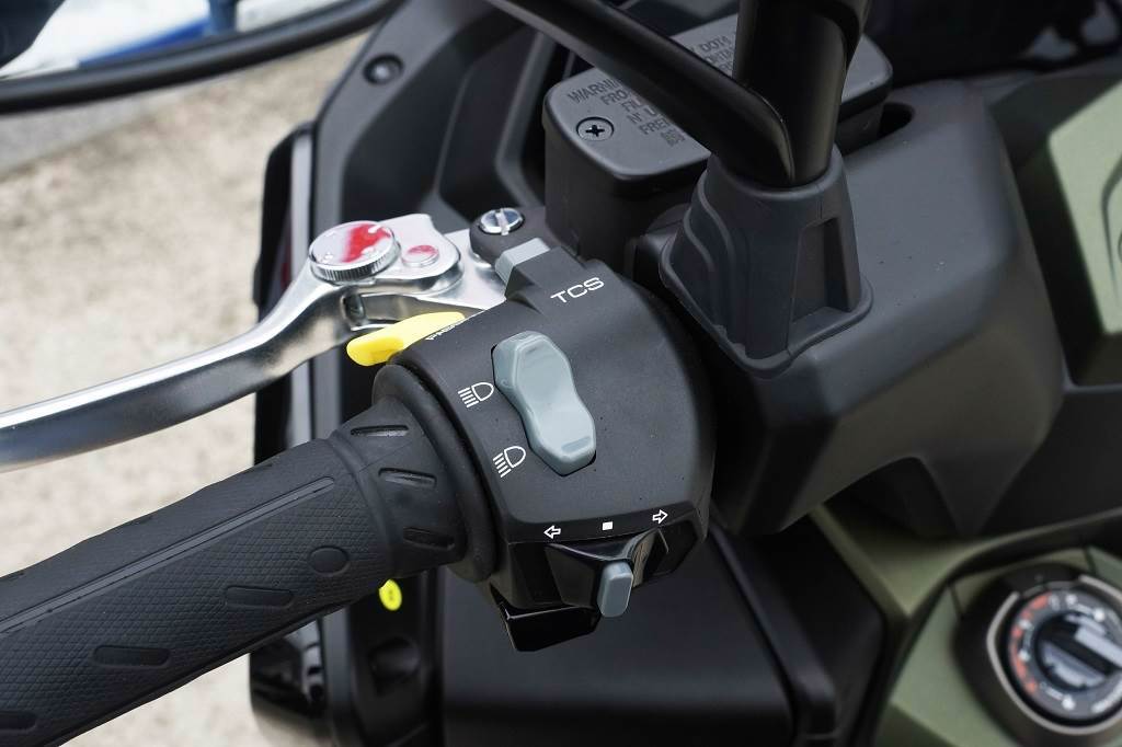 ABS煞車與TCS循跡控制系統、Keyless感應式鑰匙、LED彩色儀表等科技行頭進駐，提供DT X360車主在既有豐富機能下更多的便利與安全性。(圖/中時新聞網攝)
