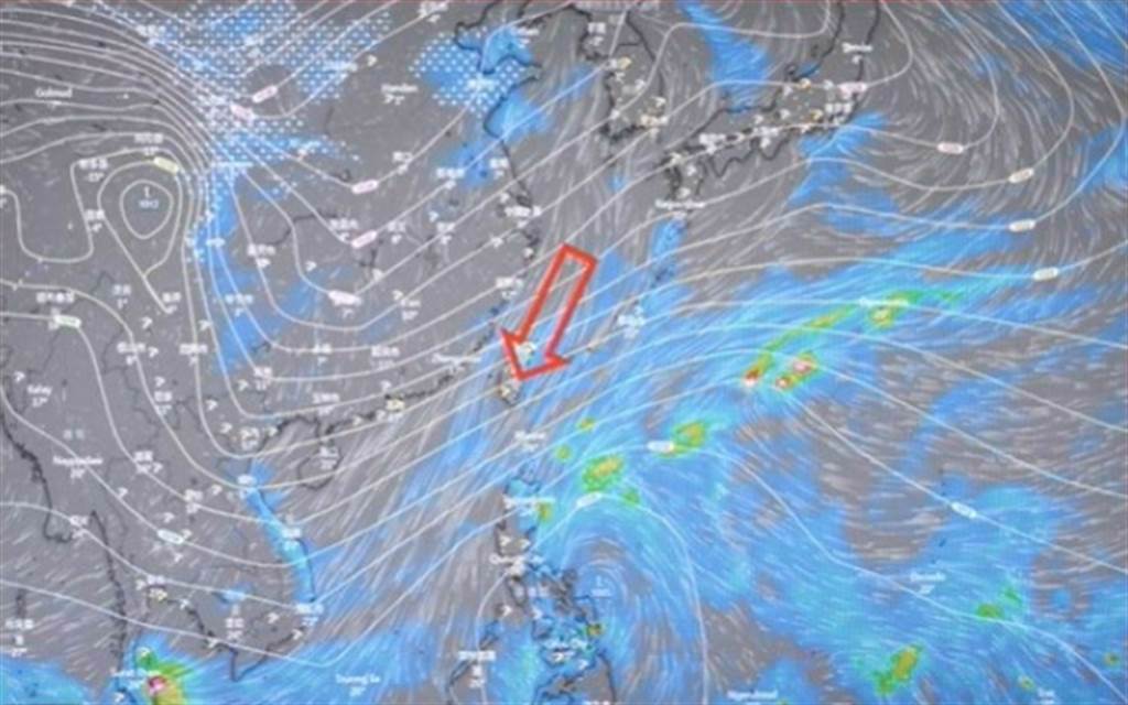 李富城認為，北方高壓持續盤據，導致台灣地區長期吹東北風，氣溫下降。（翻攝李富城Youtube）