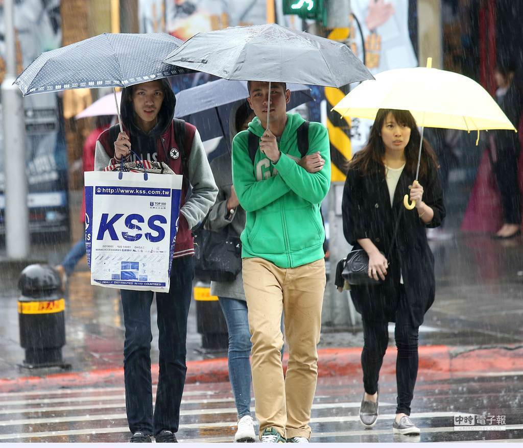 連雨一周下波冷空氣這天到氣象局 3地區豪雨 觸快訊