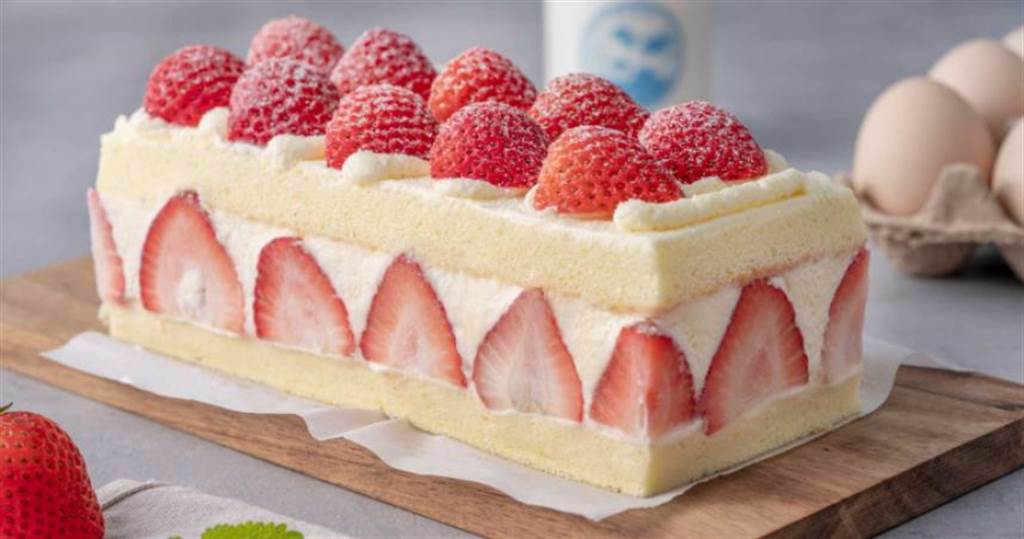 豪華極品草莓蛋糕。(圖／TARTINE唐緹提供)