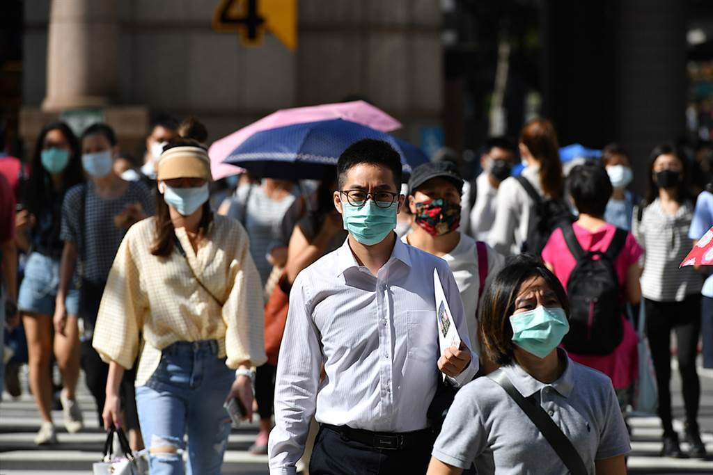 新冠肺炎疫情席捲全球，「疫」拿下台灣2020年度代表字第一名。（達志影像／Shutterstock）