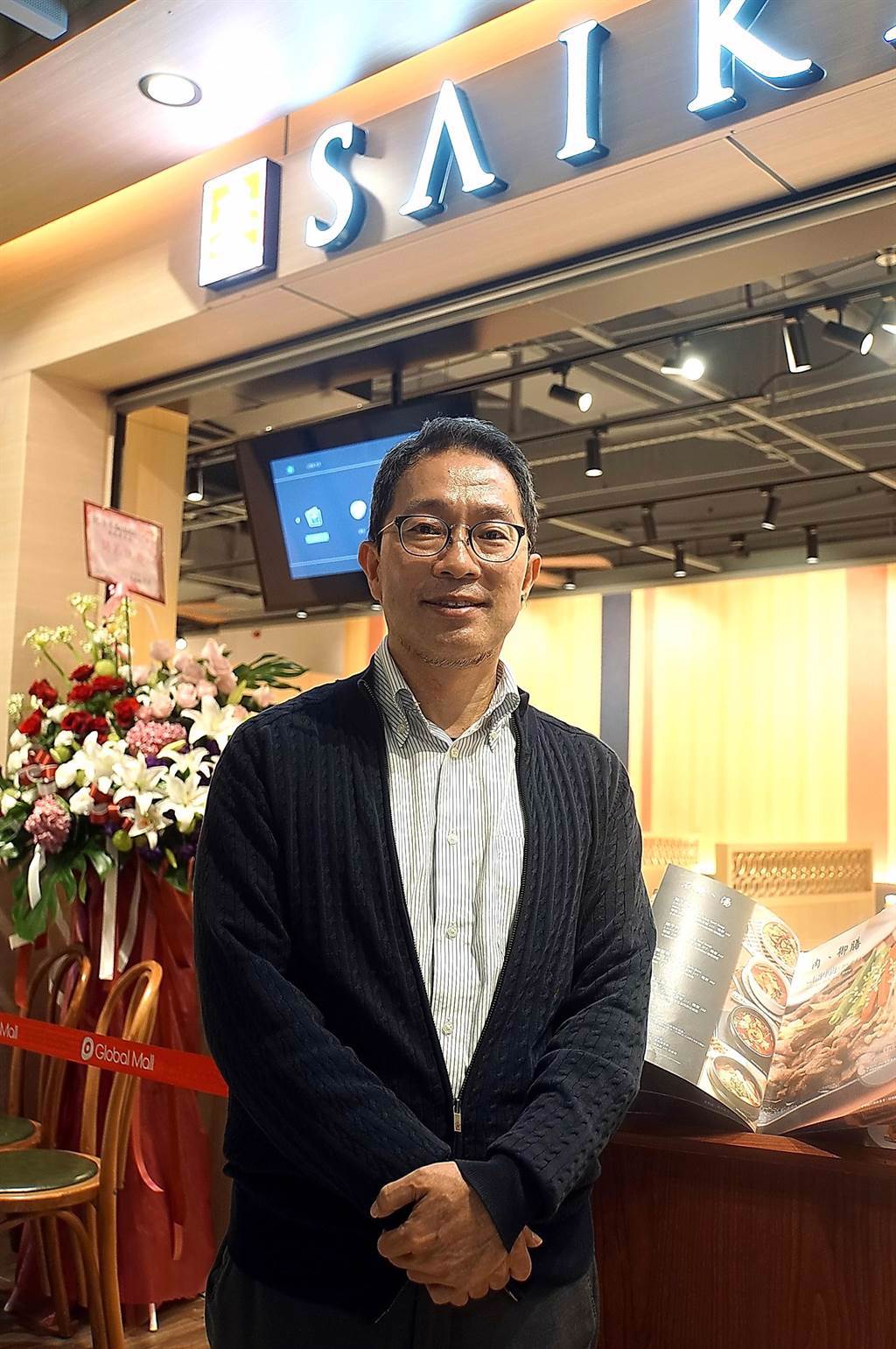引進日本最大韓食連鎖品牌〈SAIKABO〉的大展國際餐飲總經理周繼正，曾是台灣〈大戶屋〉總經理，熟知市場脈動和消費需求。（圖／姚舜）