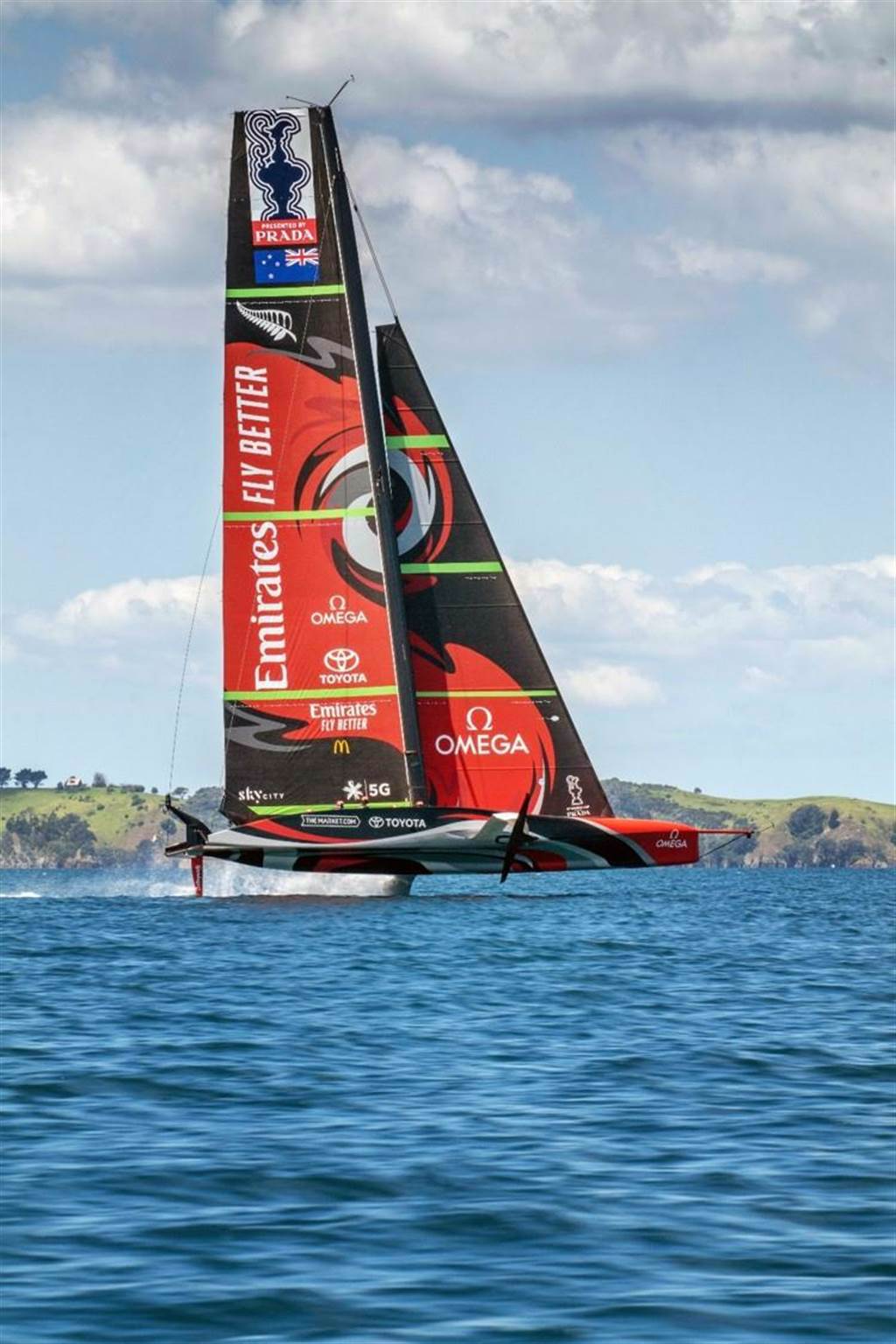 OMEGA贊助阿聯酋航空紐西蘭隊，將在今年3月將挑戰第36屆美洲盃帆船賽。（OMEGA提供）