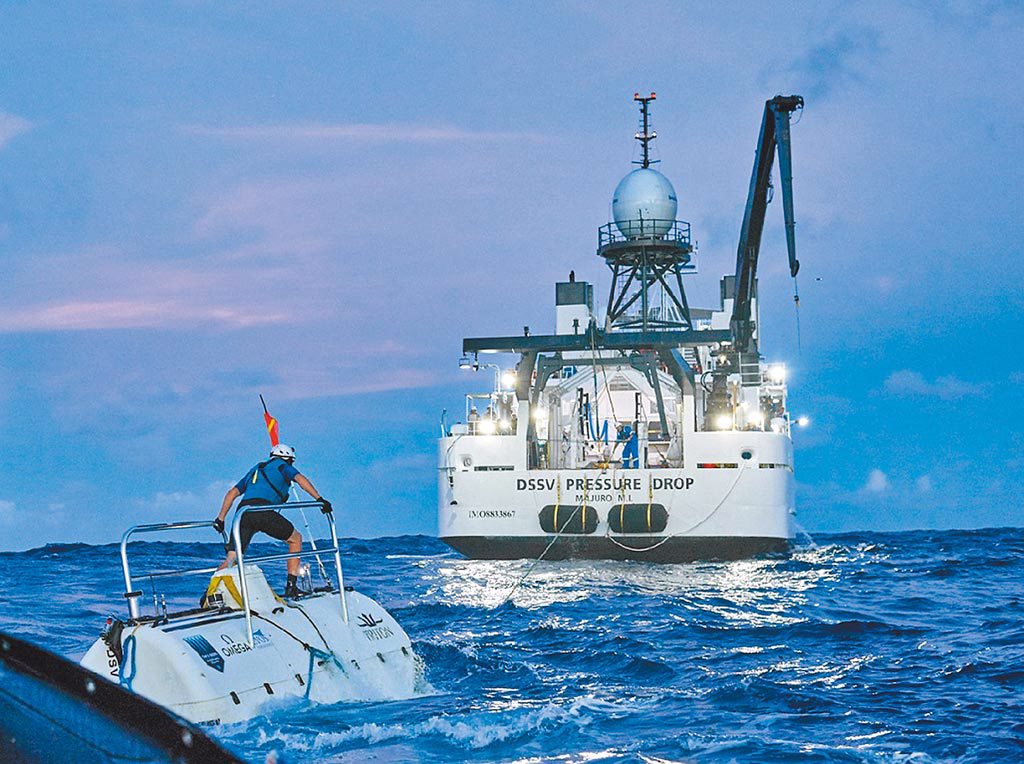 歐米茄贊助「挑戰者深淵」計畫，完成5大洋深潛壯舉。（歐米茄提供）
