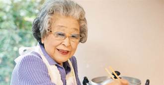 最長壽料理奶奶節目教做菜40年 鈴木登紀子逝世享年96歲