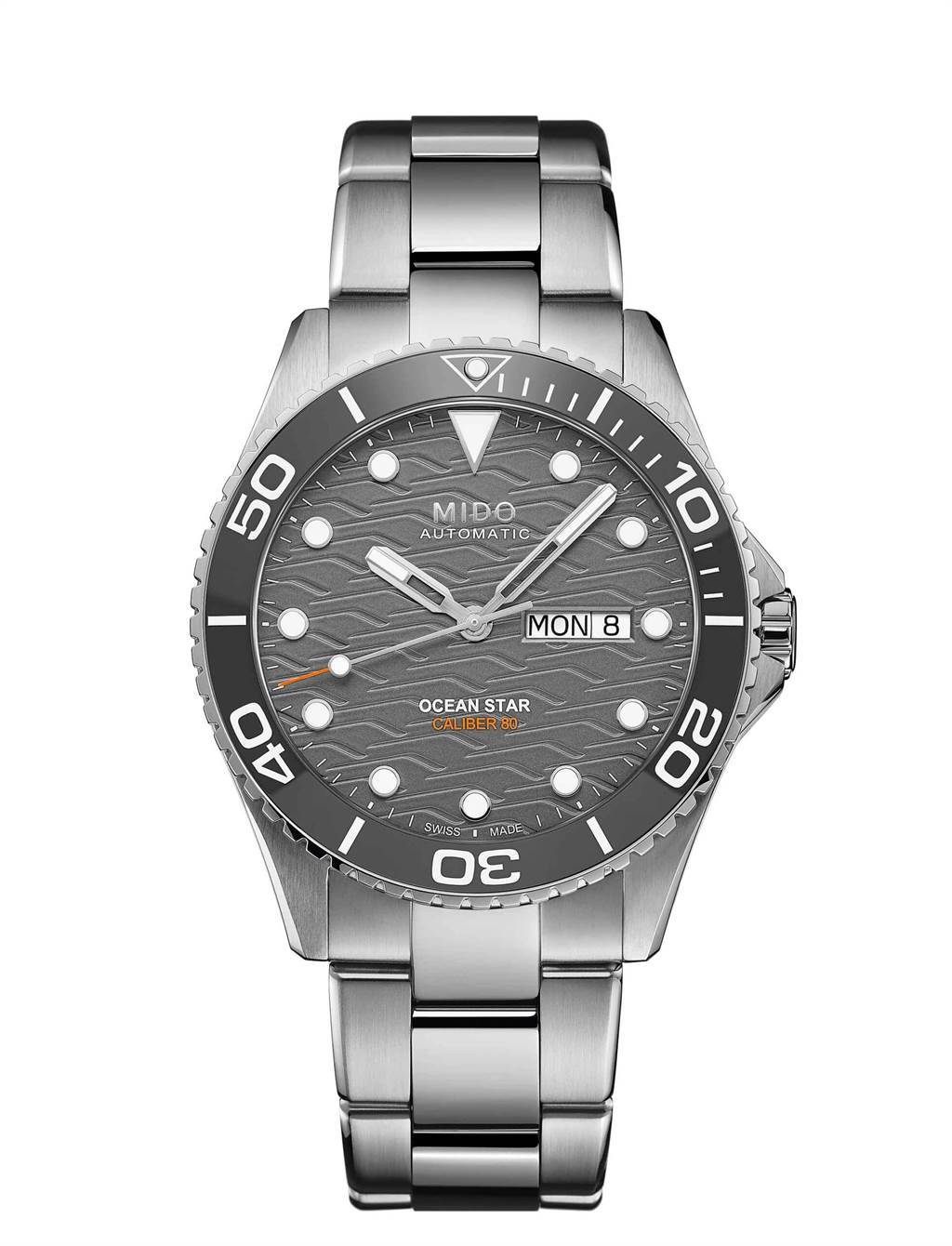 美度表Ocean Star海洋之星200米陶瓷圈腕表，灰色表盤款3萬3400元。（MIDO提供）