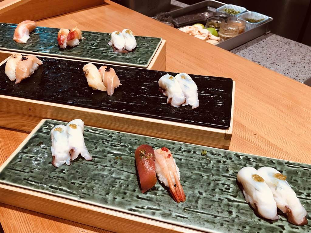 饗賓餐旅旗下「旭集 和食集錦」日本料理自助餐廳，開幕1年多便擁高人氣。（何書青攝）