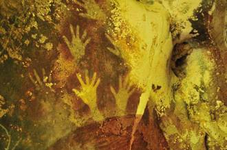 印尼洞穴驚現4萬年前壁畫 世界最古老畫作內容全曝光