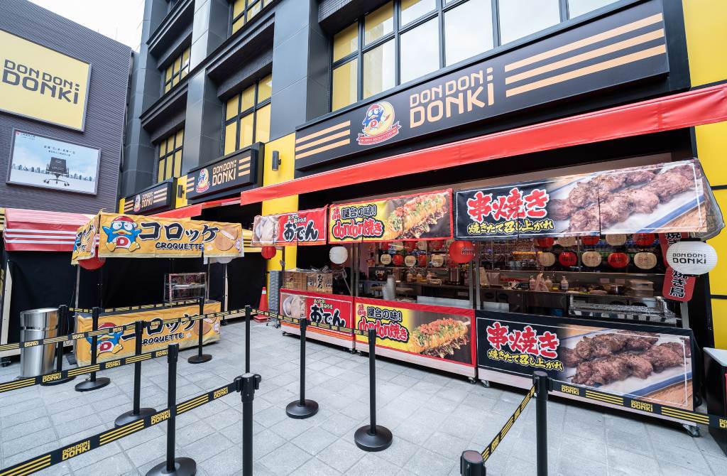 唐吉訶德台灣首店「DON DON DONKI西門店」早在開幕前就話題不斷，更備有日本美食區。（圖／品牌提供）