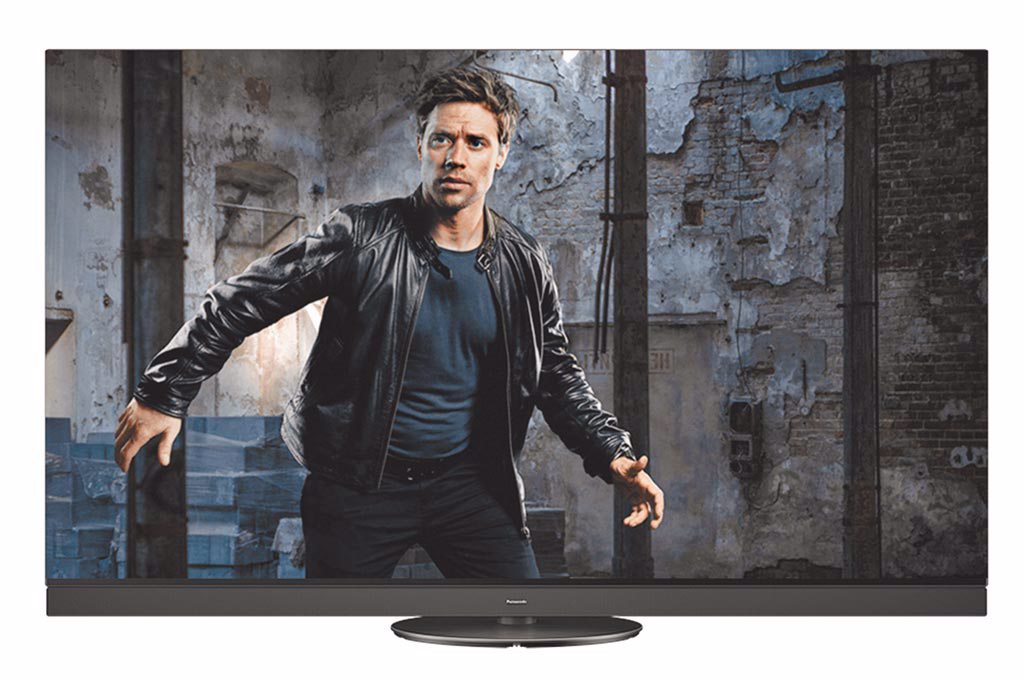 2.SOGO復興館「在家追劇必備」，Panasonic 4K OLED液晶電視65吋，原價13萬2900元特價10萬9900元。（SOGO提供）
