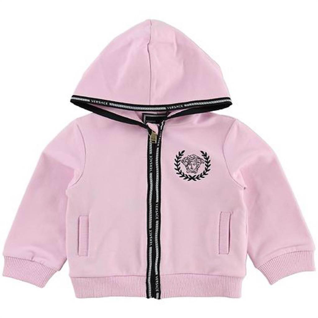 Young Versace兒童美杜莎粉色連帽外套+短褲2件組，原價1萬6480元、特價4944元。（微風提供）
