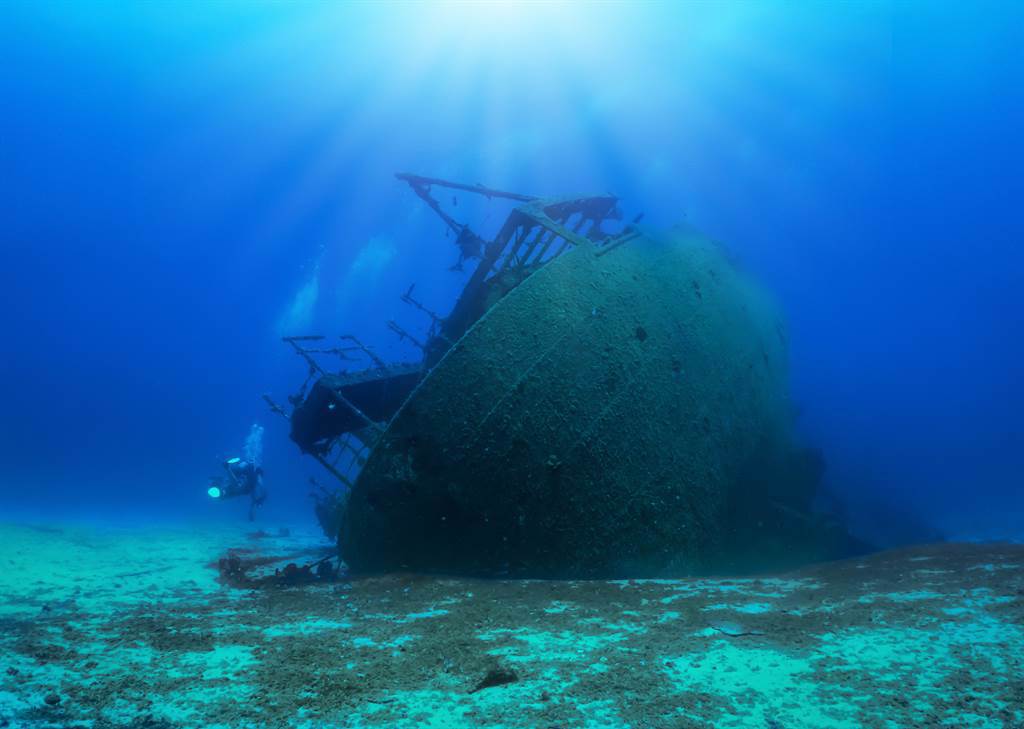 西班牙考古團隊在馬約卡島附近海域發現一餿保存完好的羅馬帝國沉船。(示意圖/達志影像)