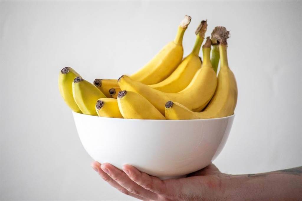 早餐只吃香蕉不會瘦！這些NG吃法變胖還飆血糖。(示意圖/Shutterstock)
