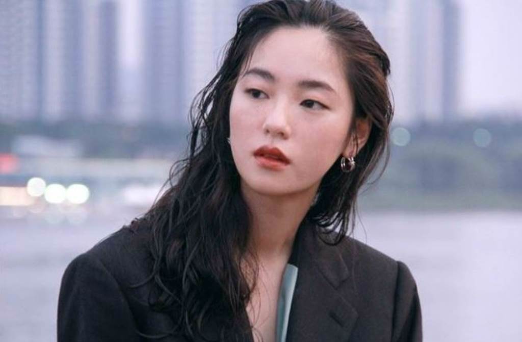 韓國女星全汝彬近期以Netflix最新韓劇《黑道律師文森佐》受到關注。（圖／IG@jeon.yeobeen）