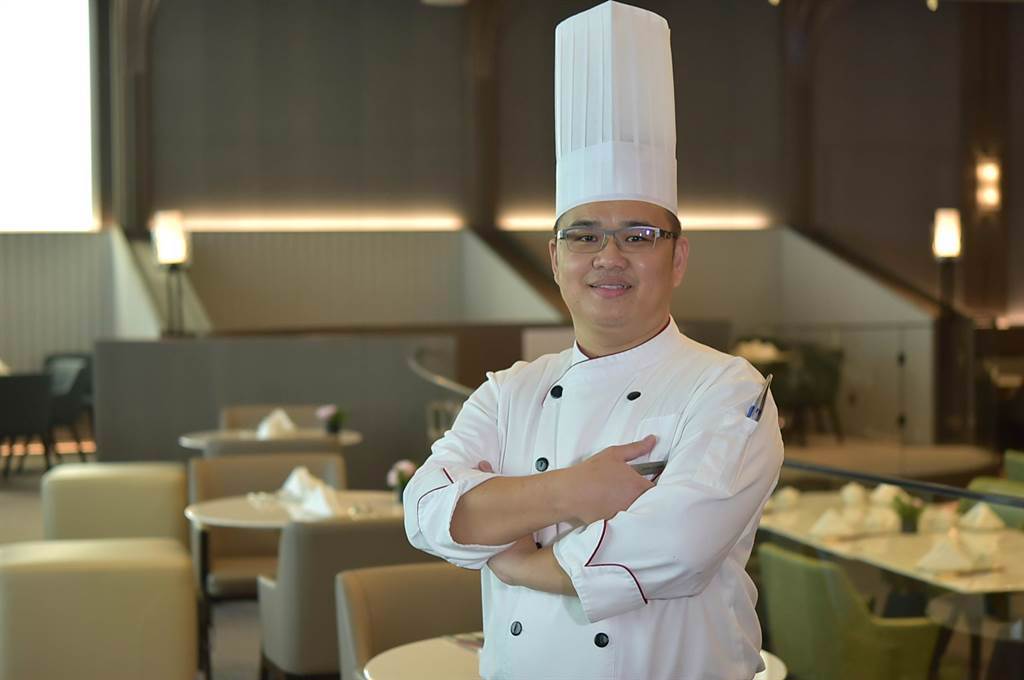 高雄朕豪〈皇豪〉中餐廳主廚蔣文正，曾為台北W飯店〈紫艷〉中餐廳主廚。（圖／姚舜）