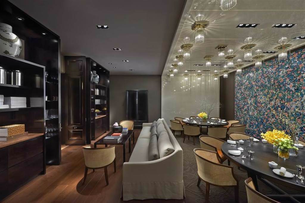 針對企業需求，台北文華東方酒店雅閣中餐廳亦推出微型春酒專案。圖／台北文華東方酒店