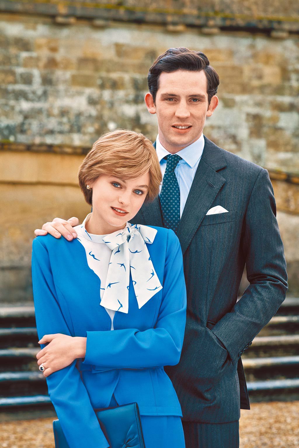 艾瑪科林（左）和喬許歐康納在《王冠》飾演史上最著名的皇室怨偶。（Netflix提供）