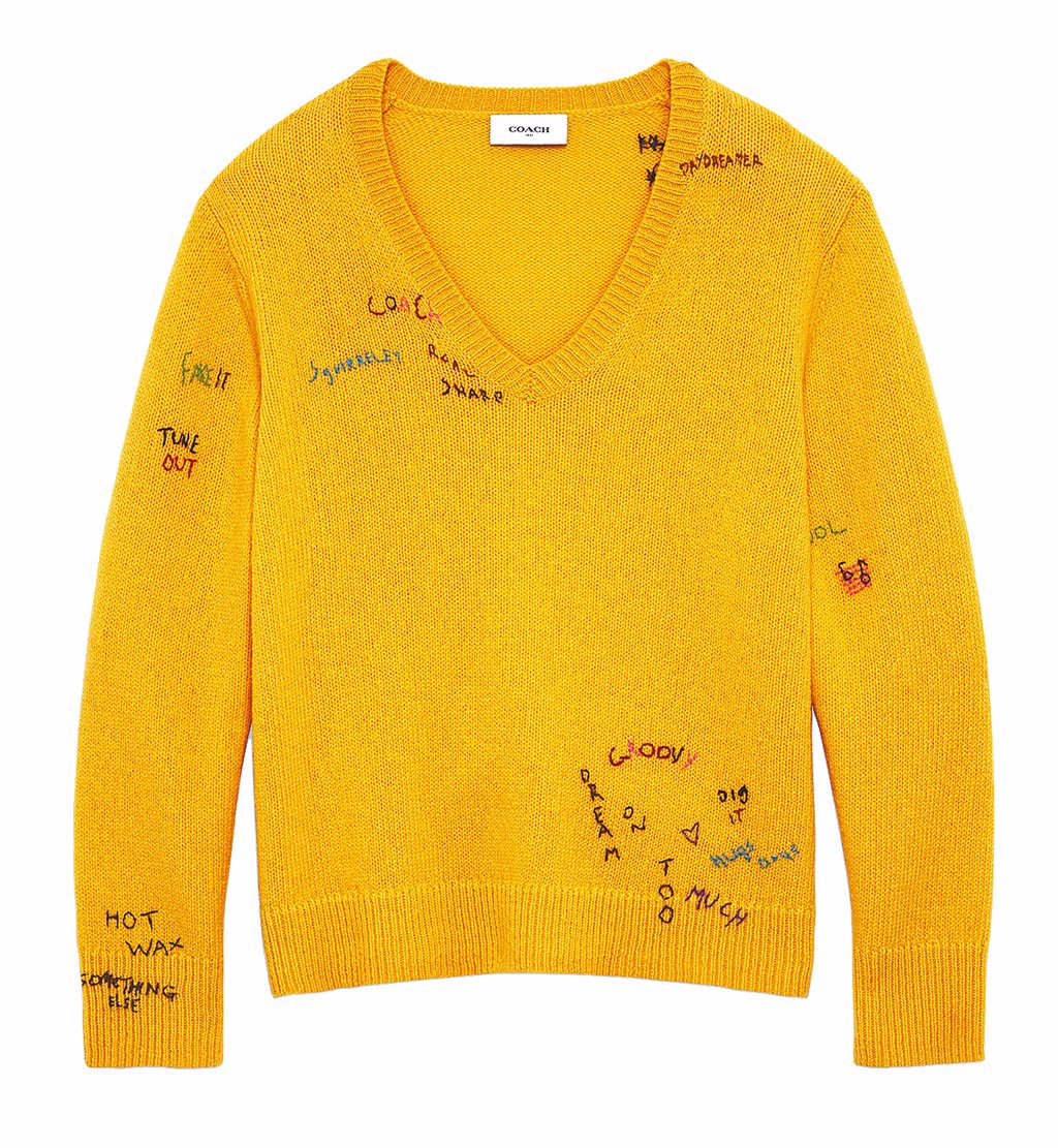 COACH黃色刺繡毛衣1萬6800元。（COACH提供）