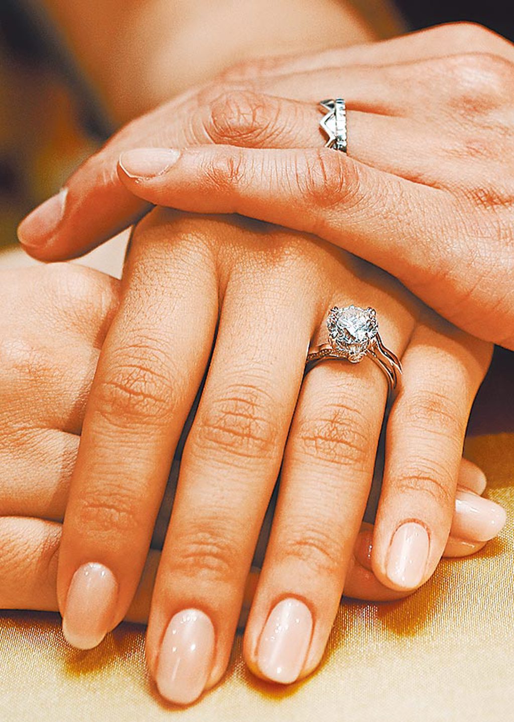 江宏傑為福原愛所設計，獨一無二的桌球造型鑽石婚戒，象徵滿滿愛意。（本報資料照片）