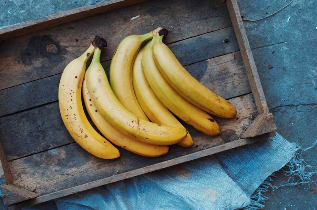 腎不好不能吃香蕉？醫師點名傷腎地雷。(示意圖/Shutterstock)