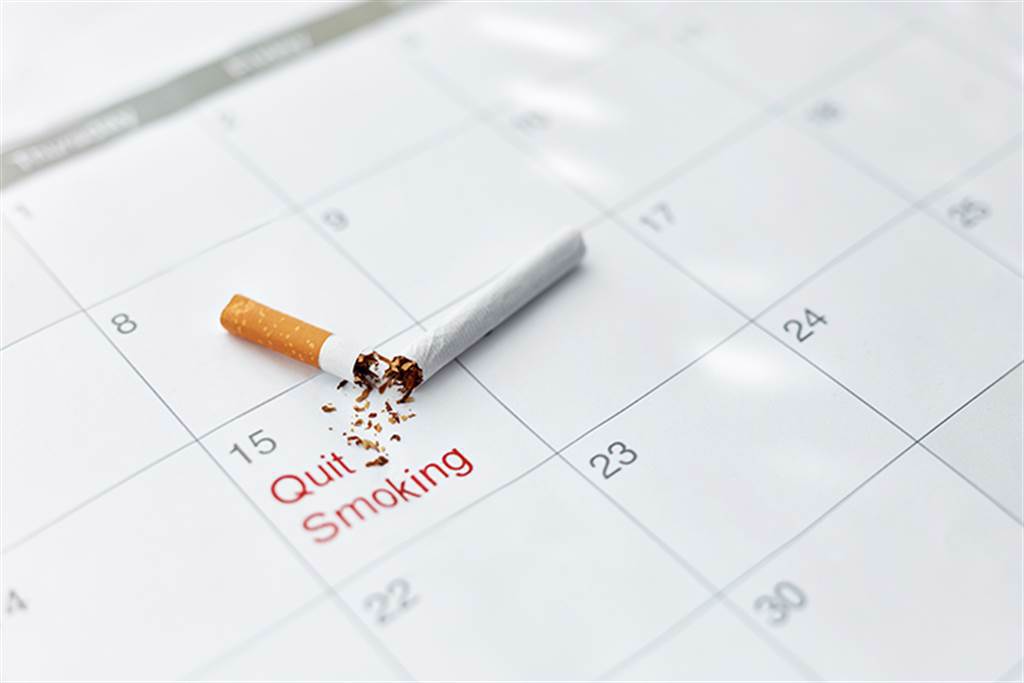 戒菸20分鐘，身體開始受益。尋求專業幫助，更能提高戒菸成功率。(示意圖/常春月刊提供)
