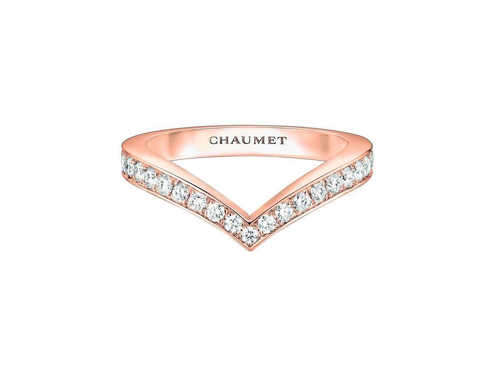 CHAUMET的Josephine Aigrette玫瑰金戒指，12萬9000元。（CHAUMET提供）