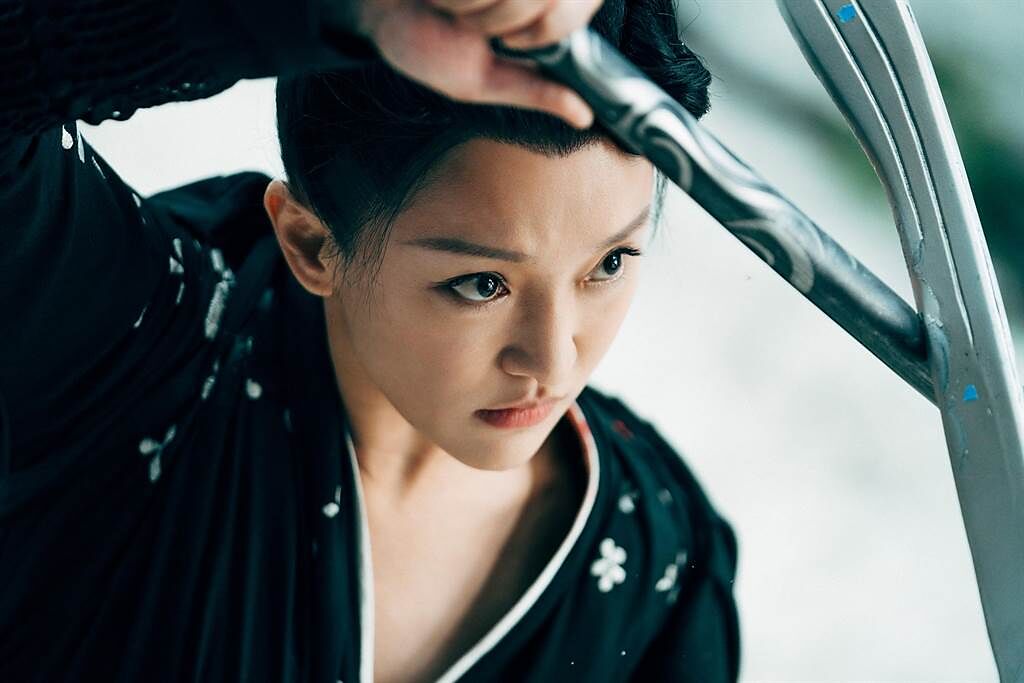 周迅與陳坤暌違8年聯手演出的奇幻片《侍神令》將在影音平台上架。（Netflix提供）