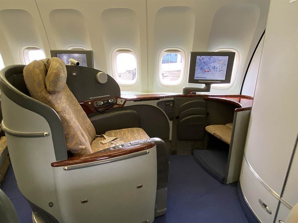 波音747頭等艙座位，是元首出國必坐。（陳祐誠攝）