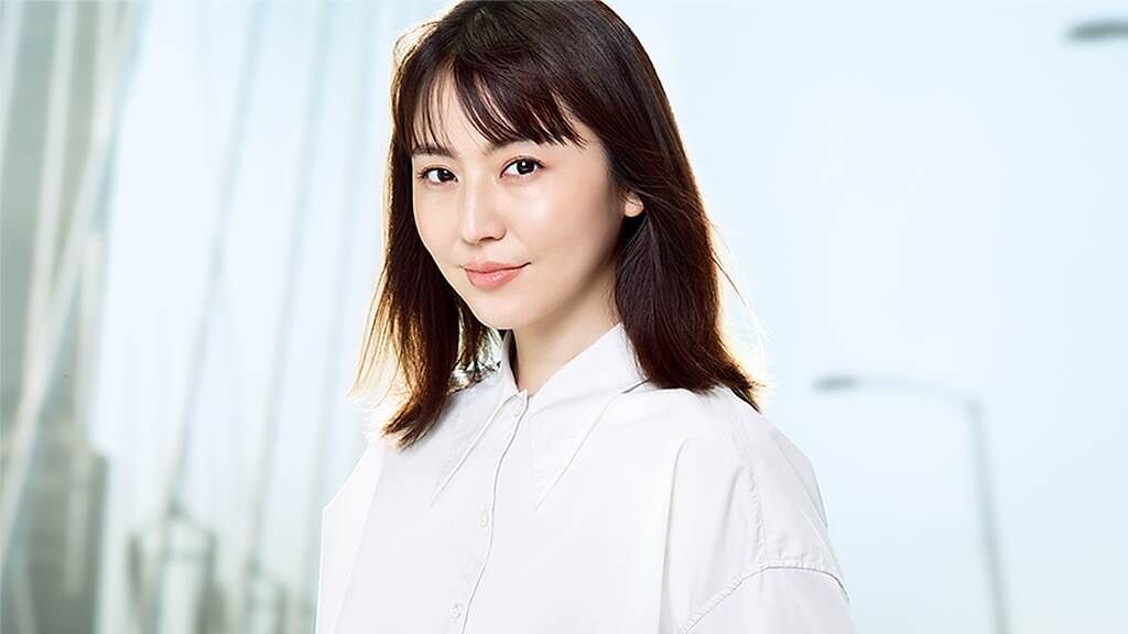 長澤雅美擔任怡麗絲爾2021年度代言人。（圖／品牌提供）