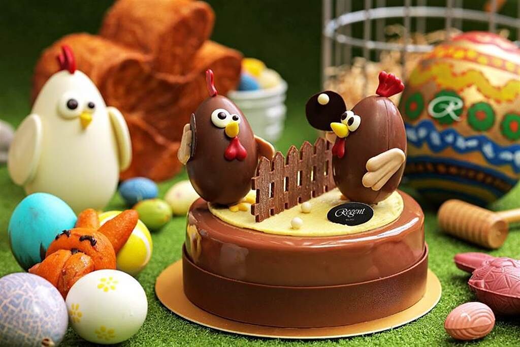 （台北晶華酒店迎接復活節，再度推出年年熱銷的鴕鳥蛋蛋糕。圖／台北晶華酒店）