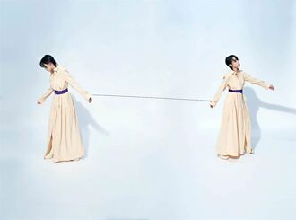 劉若英睽違六年發片 〈各自安好〉MV網路點擊破千萬