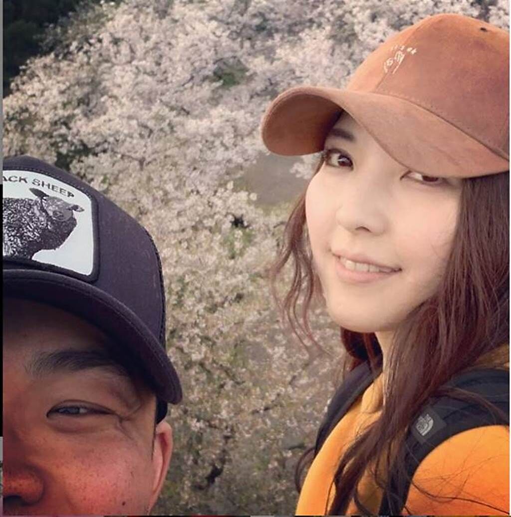 李玖哲曬與相馬茜同框照，並許願兩人明年一起去看櫻花，閃翻網友。（圖／取材自李玖哲 Instagram）