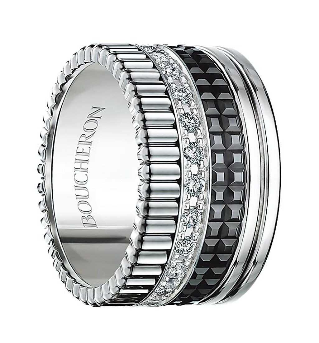 Boucheron經典Quatre Black系列戒指，白金、鑽石、黑色PVD，13萬9000元。（Boucheron提供）