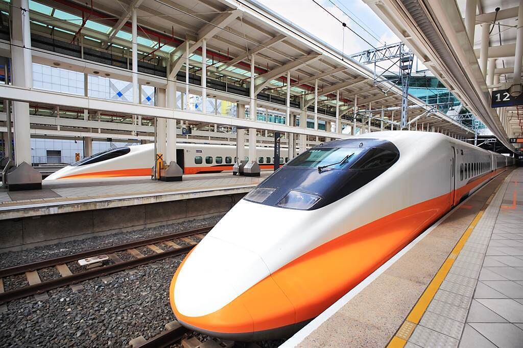 台灣高鐵今天宣布，母親節疏運期間將加開45班次列車，9日凌晨0時開放旅客訂票。（圖／示意圖，達志影像）