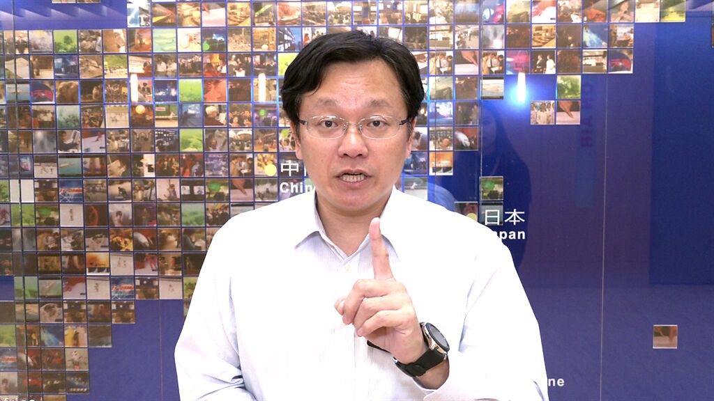 氣象主播戴立綱接受《中時新聞網》專訪表示，舒力基颱風並不會替台灣帶來雨水。(攝影/邱子軒)