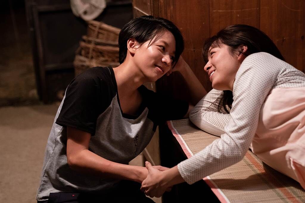 陳妤與劉倩妏在《弓蕉園的秘密》有精采對手戲。（公視台語台提供）