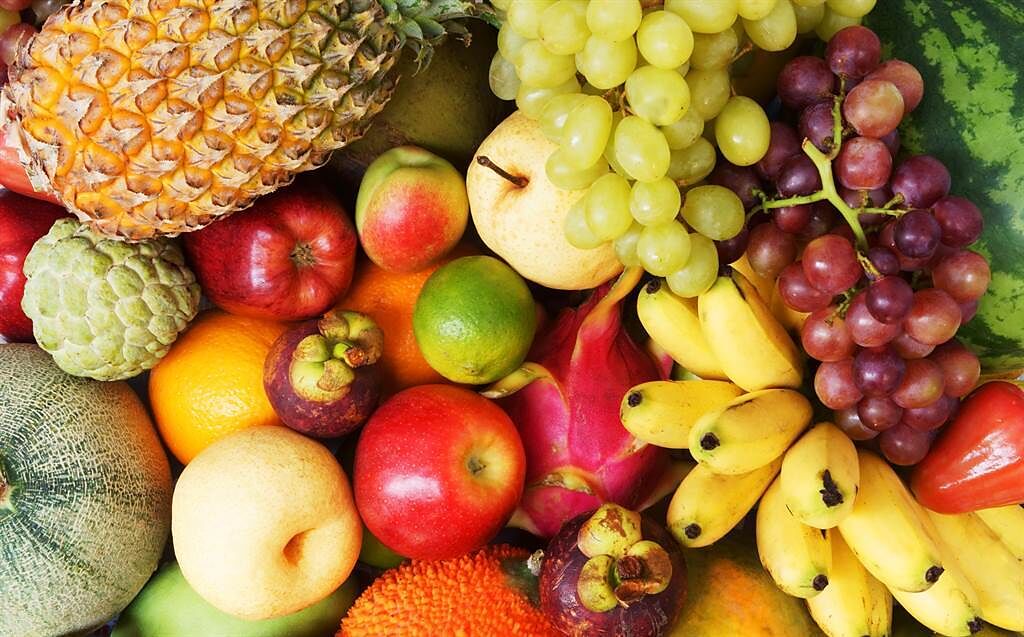 吃水果飯前、飯後哪個健康？水果時程表一張圖秒懂！(示意圖/Shutterstock)