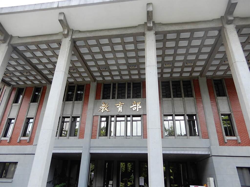 教育部委託清華大學建置的「課設學院」，已正式上線。（林志成攝）