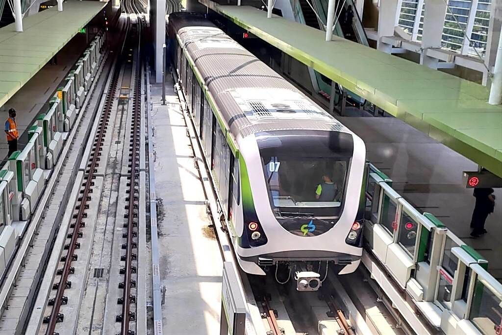 台中捷運綠線4月25日將正式通車營運，未來收費起程價為20元、最高50元。（中捷公司提供／林欣儀台中傳真）